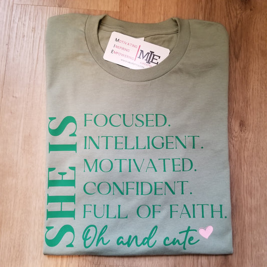 She is Focused and Cute - T-Shirt
